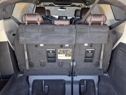 2022 Toyota Sienna Platinum 7 Passenger