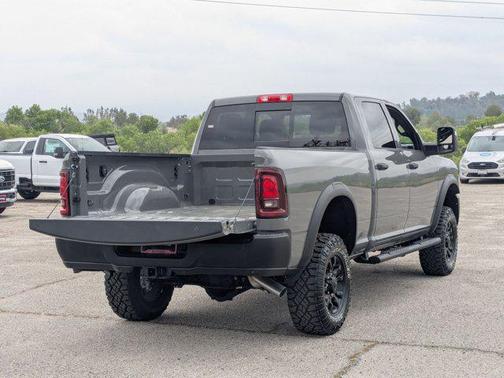 Ceramic Gray Clearcoat 2026 RAM 2500 Tradesman Crew Cab 4x4 6'4' Box