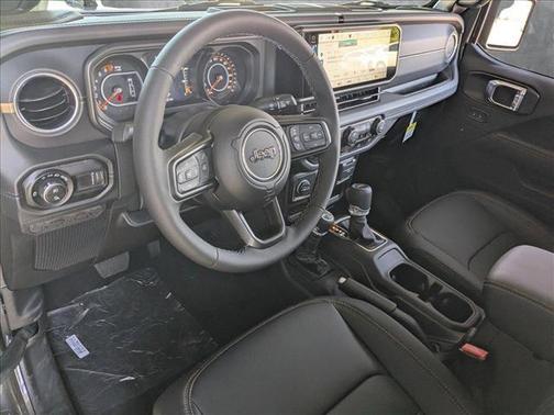 2025 Jeep Gladiator High Tide