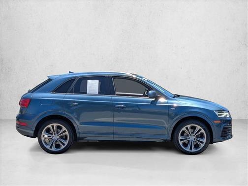 Black 2018 Audi Q3 2.0T Premium
