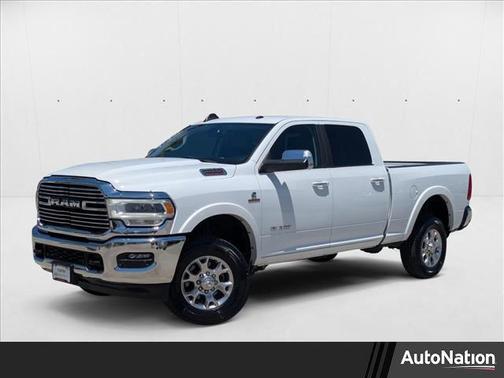 2022 RAM 2500 Laramie Crew Cab 4x4 6'4' Box