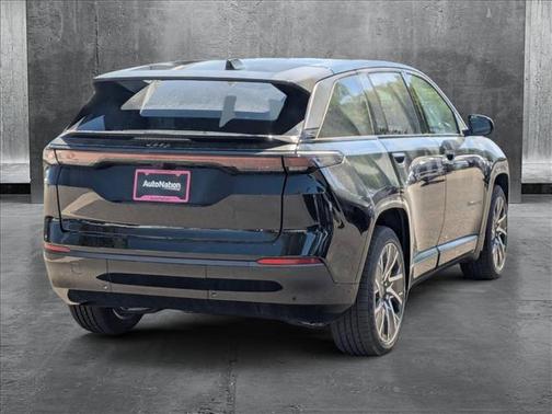 2025 Jeep Wagoneer S Limited