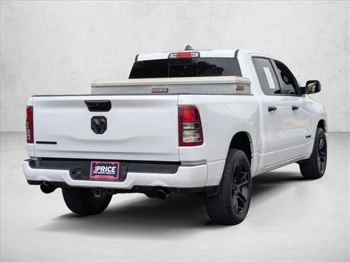 Bright White Clearcoat 2024 RAM 1500 Big Horn/Lone Star