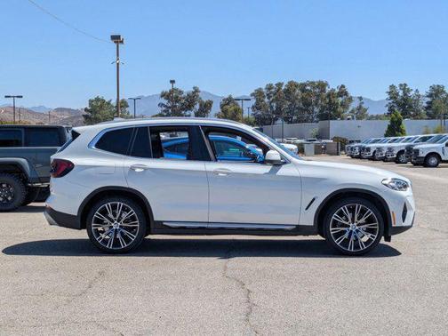 2023 BMW X3 sDrive30i