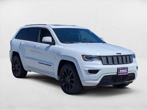 2022 Jeep Grand Cherokee Laredo