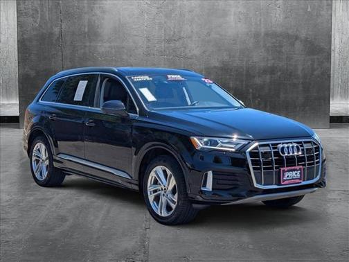 2023 Audi Q7 45 Premium