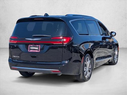 2026 Chrysler Pacifica L