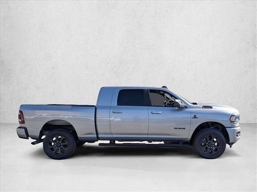 2022 RAM 2500 Big Horn Mega Cab 4x4 6'4'' Box