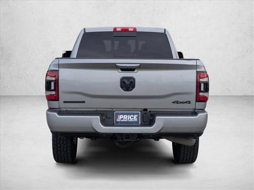 2022 RAM 2500 Big Horn Mega Cab 4x4 6'4'' Box