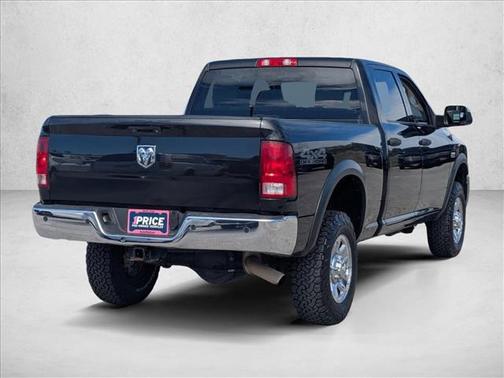 2017 RAM 2500 Tradesman Crew Cab 4x4 6'4' Box