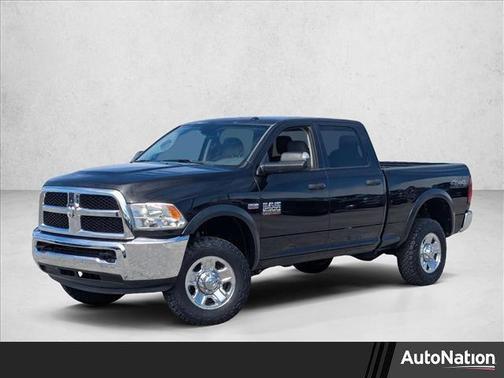 2017 RAM 2500 Tradesman Crew Cab 4x4 6'4' Box