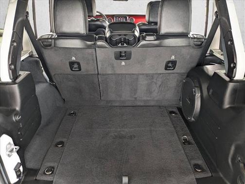 Bright White Clearcoat 2021 Jeep Wrangler Unlimited Rubicon
