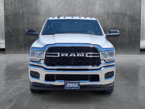 2022 RAM 3500 Tradesman Regular Cab 4x2 8' Box