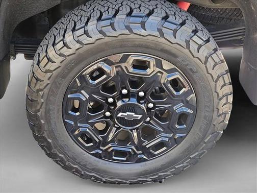 Black 2024 Chevrolet Silverado 2500 High Country