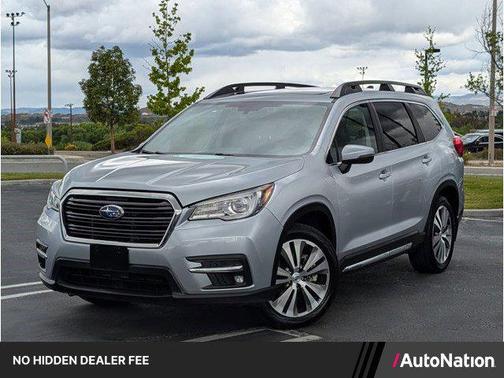 Ice Silver Metallic 2021 Subaru Ascent Limited 7-Passenger