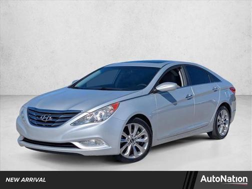 2011 Hyundai SONATA SE