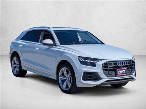 2023 Audi Q8 55 Premium