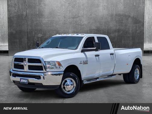 2018 RAM 3500 Tradesman Crew Cab 4x4 8' Box