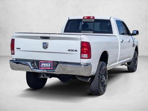 2017 RAM 2500 SLT Crew Cab 4x4 8' Box
