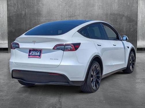 2023 Tesla Model Y Long Range Dual Motor All-Wheel Drive