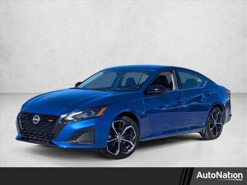 2025 Nissan Altima SR FWD