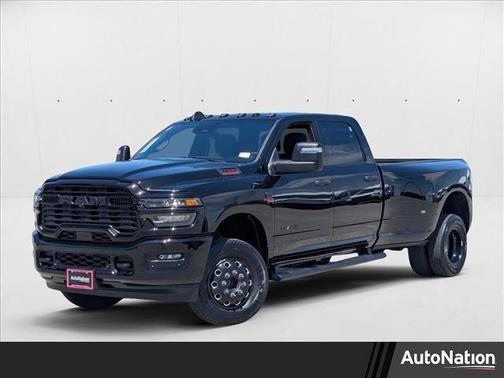 2025 RAM 3500 Big Horn Crew Cab 4x4 8' Box