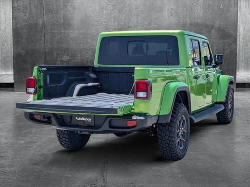 2025 Jeep Gladiator High Tide