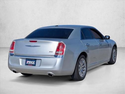 2012 Chrysler 300 Limited