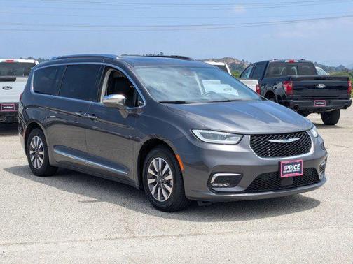 2021 Chrysler Pacifica Hybrid Limited