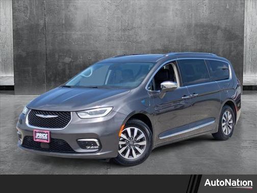 2021 Chrysler Pacifica Hybrid Limited