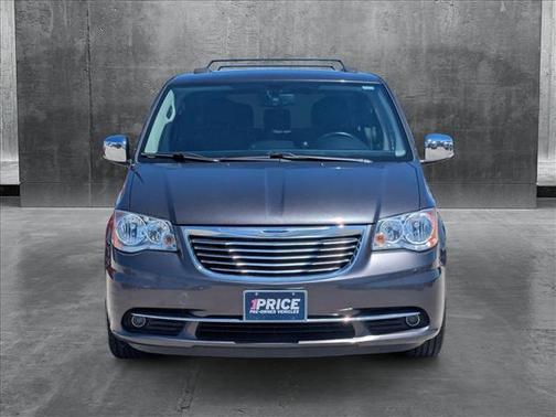 2015 Chrysler Town & Country Touring-L