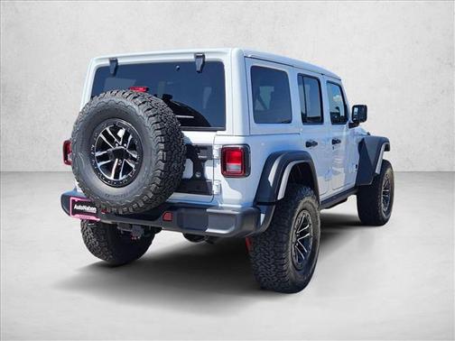 Bright White Clearcoat 2027 Jeep Wrangler Willys