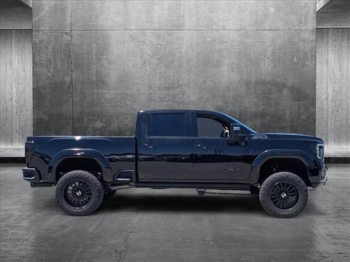 2022 GMC Sierra 2500 AT4