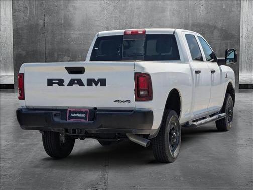 2025 RAM 2500 Tradesman Crew Cab 4x4 6'4' Box