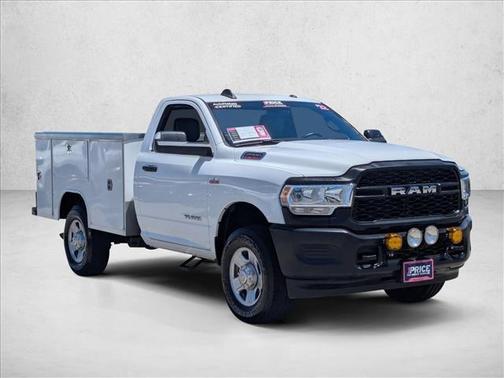 2022 RAM 2500 Tradesman Regular Cab 4x4 8' Box