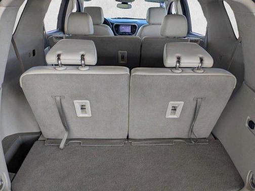 Summit White 2023 GMC Acadia Denali