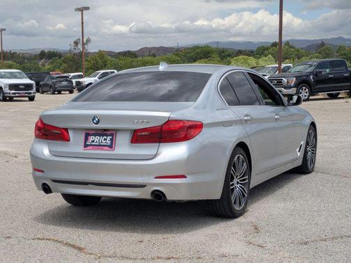 Glacier Silver Metallic 2018 BMW 530 530i