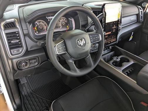 2025 RAM 2500 Laramie Crew Cab 4x4 6'4' Box