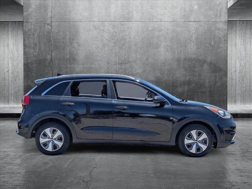 2018 Kia Niro LX