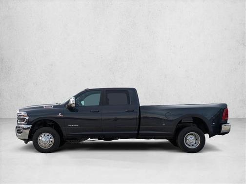 2026 RAM 3500 Laramie Crew Cab 4x4 8' Box