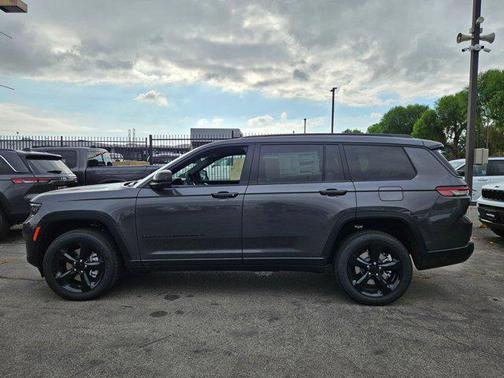 2025 Jeep Grand Cherokee L Altitude