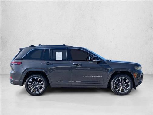 2023 Jeep Grand Cherokee Overland