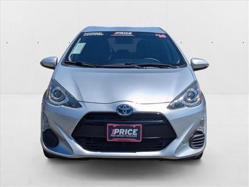 2016 Toyota Prius c Two
