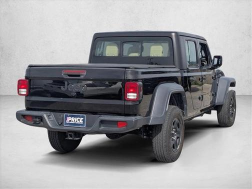2023 Jeep Gladiator Sport