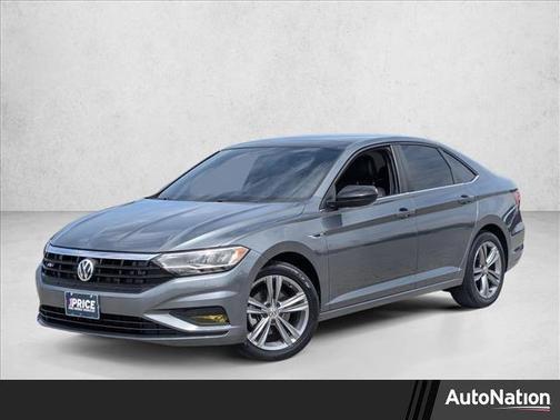 Platinum Gray Metallic 2021 Volkswagen Jetta 1.4T R-Line