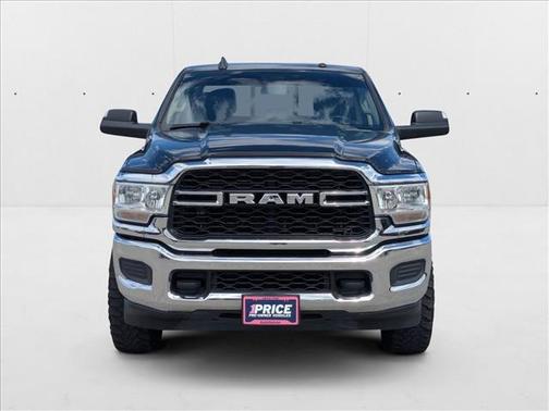 2020 RAM 3500 Tradesman Crew Cab 4x4 6'4' Box