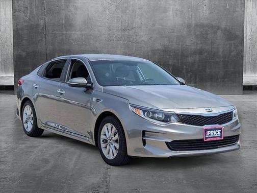 2017 Kia Optima LX