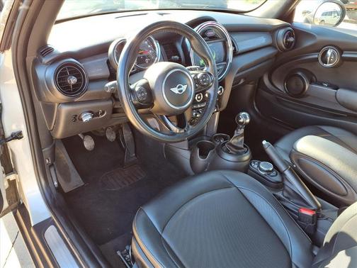 2018 MINI Hardtop Cooper