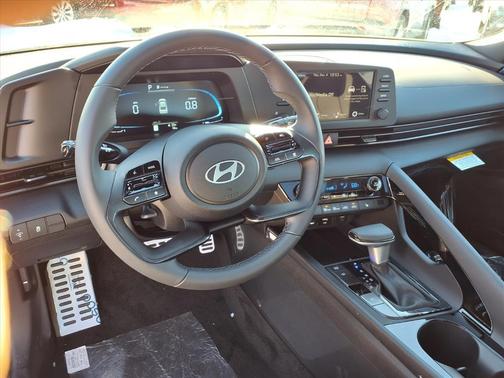 2026 Hyundai ELANTRA SEL