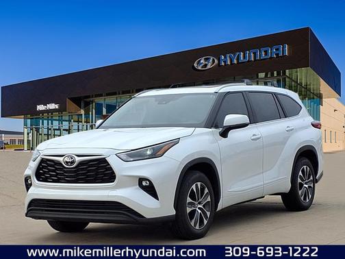 2023 Toyota Highlander XLE